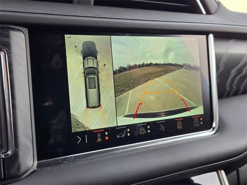 Used 2024 GMC Yukon XL Denali w/ Advanced Technology Package image 22