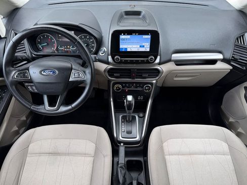 Used 2019 Ford EcoSport SE image 3