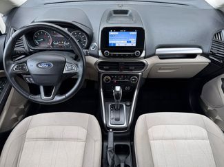 Used 2019 Ford EcoSport SE video 3