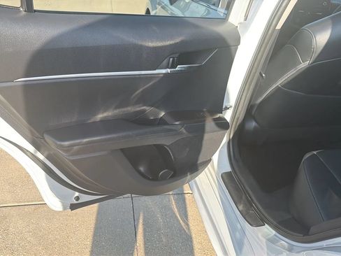 Used 2022 Toyota Camry SE FWD image 49