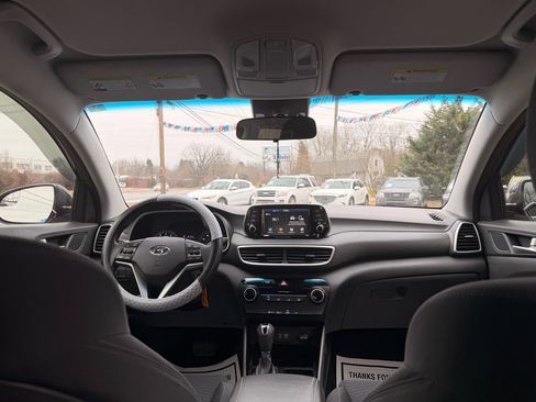 Used 2020 Hyundai Tucson SE w/ Cargo Package image 22
