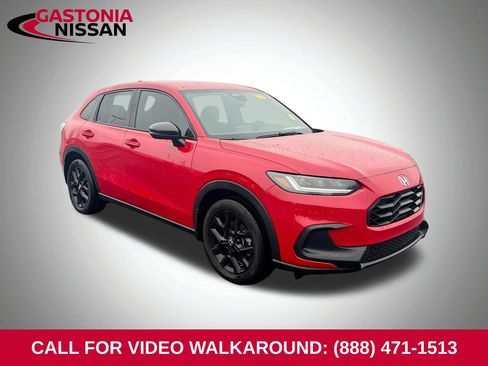 Used 2023 Honda HR-V Sport image 1