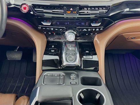 Used 2022 Acura MDX SH-AWD w/ Advance Package image 39