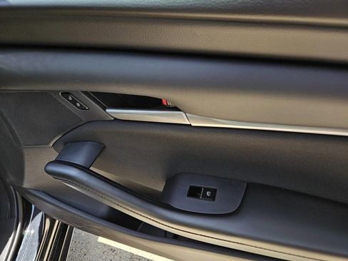 New 2025 MAZDA MAZDA3 s image 10