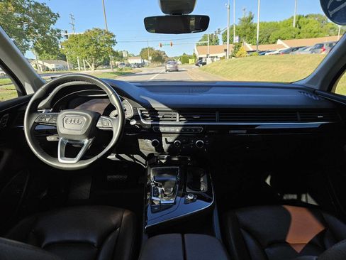Used 2019 Audi Q7 3.0T Premium Plus w/ Premium Plus Package AWD/4WD image 18
