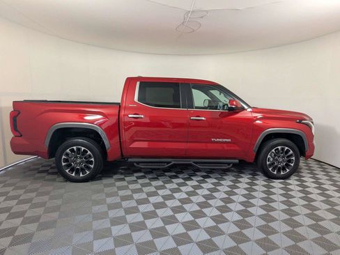 Certified 2025 Toyota Tundra Limited AWD/4WD image 4