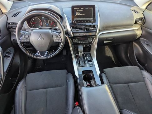 Used 2024 Mitsubishi Eclipse Cross AWD image 29