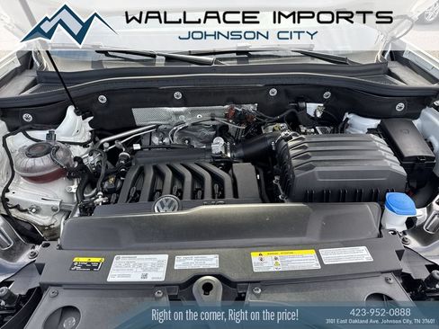 Used 2022 Volkswagen Atlas SEL Premium AWD/4WD image 46