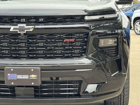 New 2026 Chevrolet Traverse RS image 9