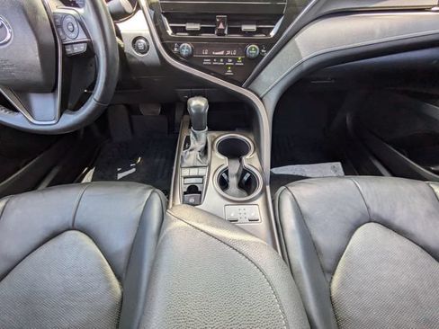 Used 2021 Toyota Camry XSE FWD image 19