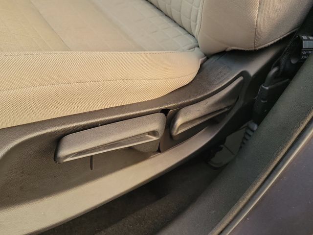 Used 2024 Honda HR-V LX image 11