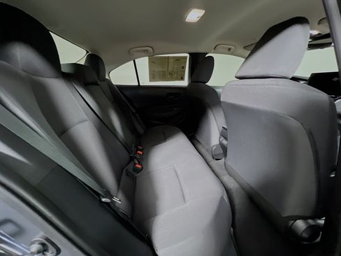 Used 2025 Toyota Corolla LE FWD image 33