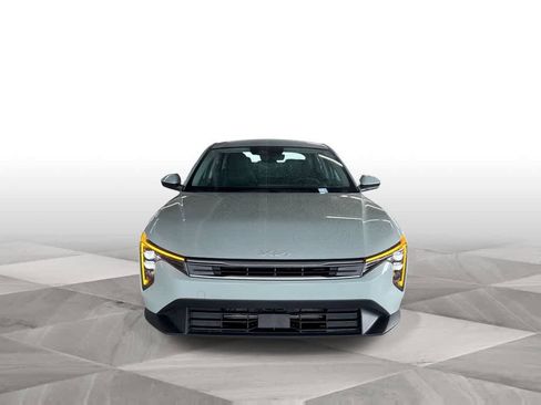 Used 2025 Kia K4 FWD image 3