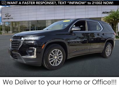 Used 2023 Chevrolet Traverse LT