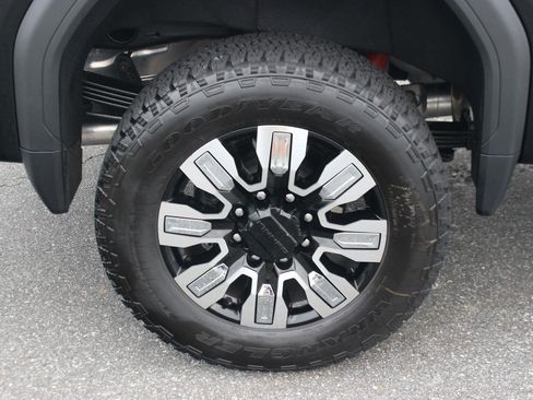 Used 2026 GMC Sierra 2500 Denali w/ Technology Package AWD/4WD image 40