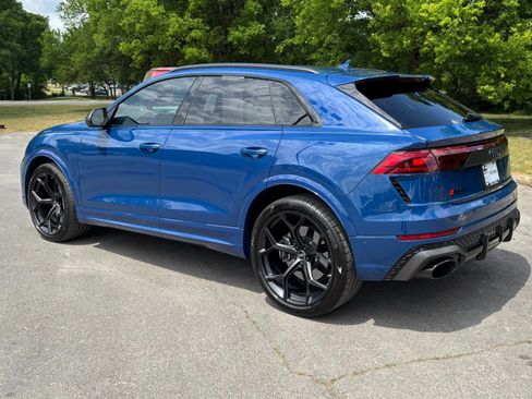 Used 2025 Audi RS Q8 performance AWD/4WD image 4