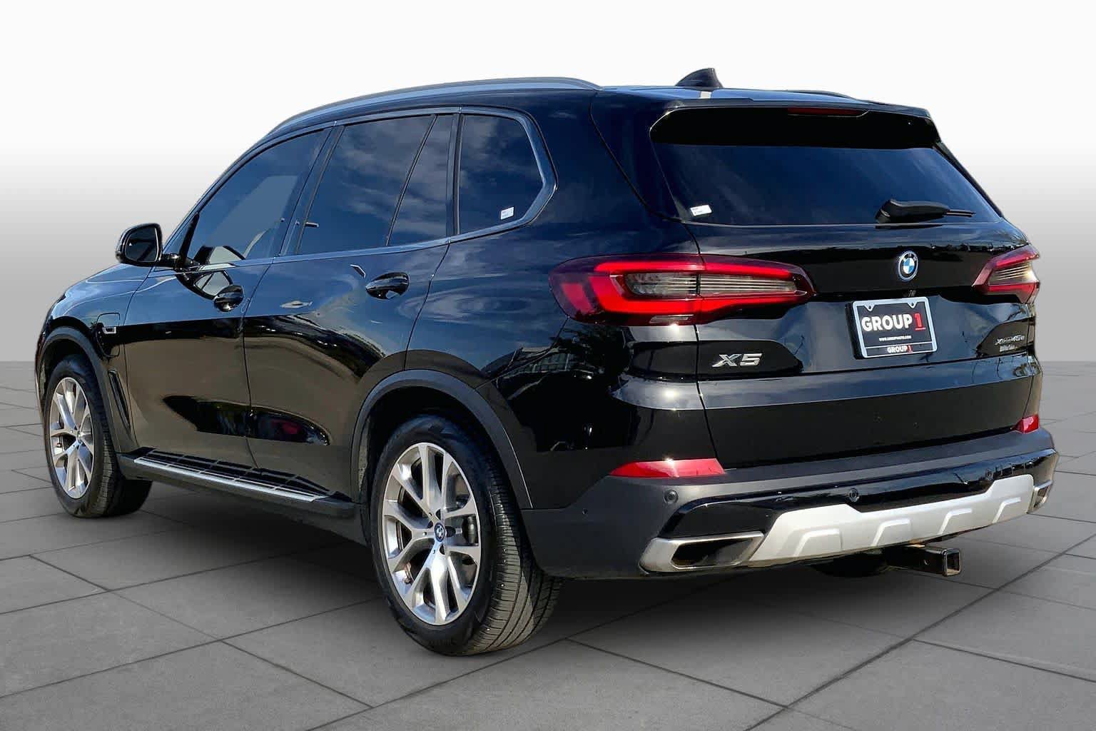 Used 2022 BMW X5 xDrive45e w/ Executive Package AWD/4WD image 11