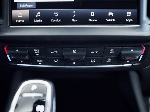 Used 2022 Maserati Levante Modena image 50