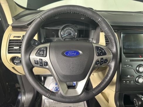 Used 2018 Ford Flex SEL w/ Equipment Group 202A AWD/4WD image 18