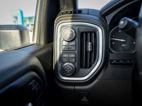 Used 2023 GMC Sierra 2500 AT4 w/ AT4 Premium Plus Package AWD/4WD image 28