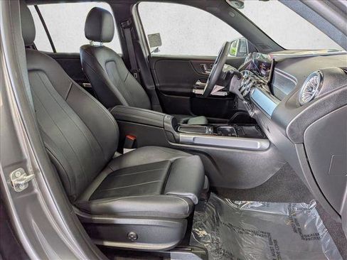 Certified 2025 Mercedes-Benz EQB 250+ image 21