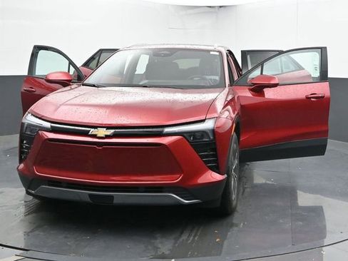 New 2026 Chevrolet Blazer EV LT AWD/4WD image 49