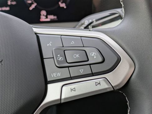 Certified 2026 Volkswagen Tiguan S FWD image 37