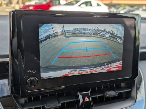 Used 2024 Toyota Corolla LE image 6