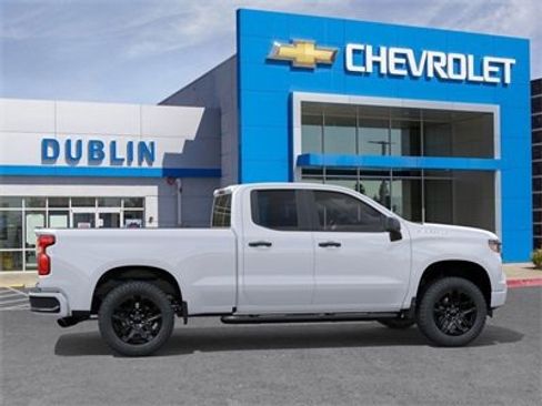 Used 2025 Chevrolet Silverado 1500 Custom w/ Turbomax Blackout Package image 6