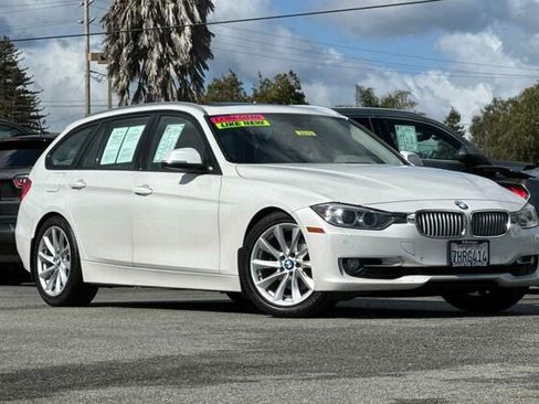 Used 2014 BMW 328i xDrive Wagon image 2