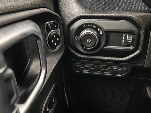 New 2026 Jeep Wrangler Unlimited Sport w/ Dual Top Group AWD/4WD image 19