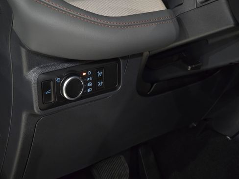 New 2026 Ford Explorer Active AWD/4WD image 19