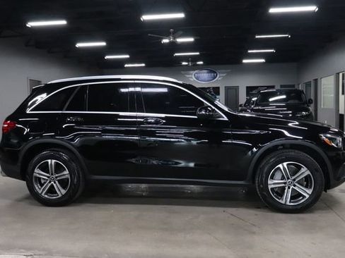 Used 2019 Mercedes-Benz GLC 300 4MATIC image 6