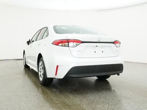 New 2026 Toyota Corolla LE image 22