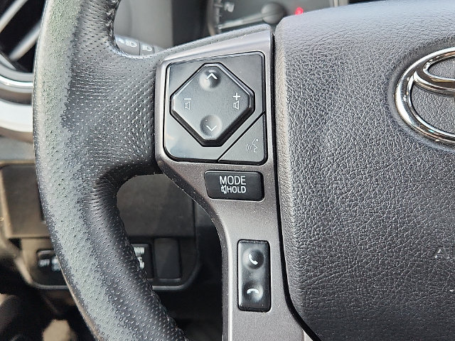 Used 2022 Toyota Tacoma TRD Sport w/ Technology Package AWD/4WD image 20