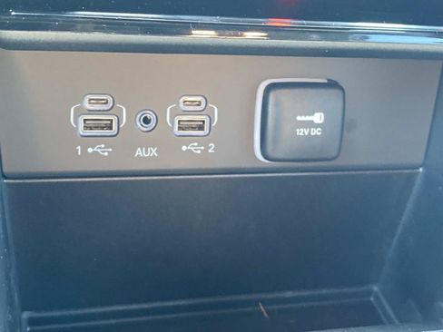 Used 2026 Jeep Grand Cherokee L Laredo RWD image 32