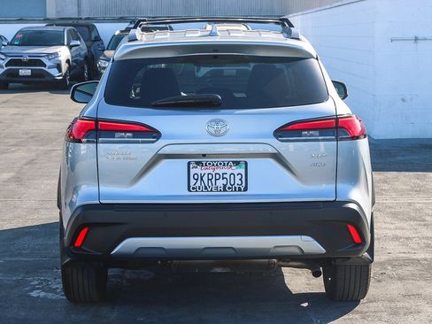Certified 2023 Toyota Corolla Cross XLE w/ Convenience Package AWD/4WD image 8