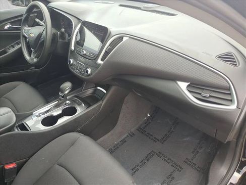 Used 2023 Chevrolet Malibu LT FWD image 21