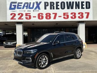 Used 2022 BMW X5 xDrive40i video 1