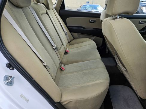 Used 2010 Hyundai Elantra GLS w/ Sunroof Pkg 3 FWD image 31