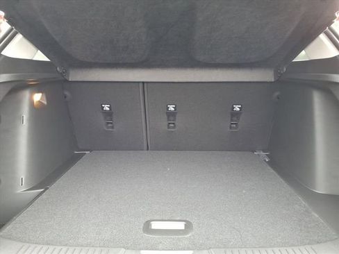 New 2026 Chevrolet Trax LT w/ Sunroof Package image 7