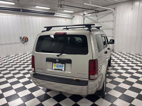 Used 2009 Dodge Nitro SE AWD/4WD image 4