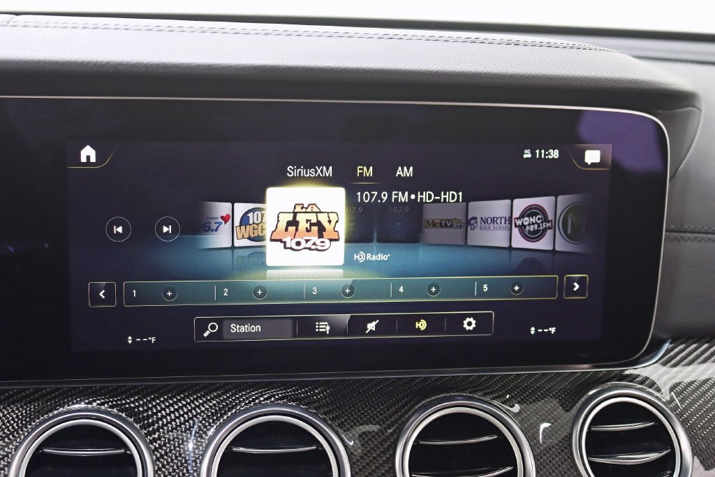 Used 2022 Mercedes-Benz E 53 AMG 4MATIC Sedan image 25