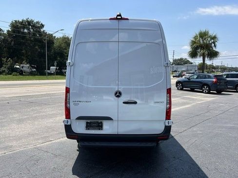 New 2023 Mercedes-Benz Sprinter 2500 image 4