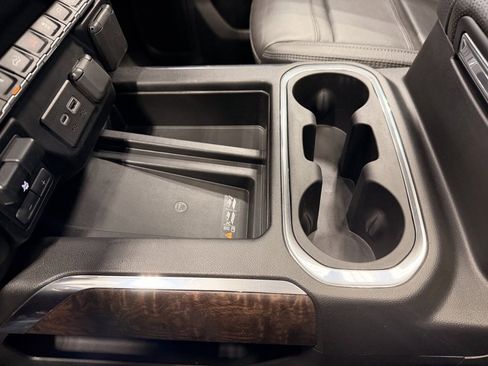 Used 2023 GMC Sierra 2500 Denali image 51