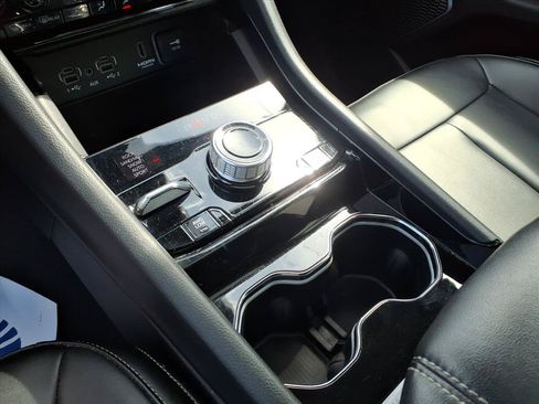 Used 2023 Jeep Grand Cherokee 4WD 4xe image 6