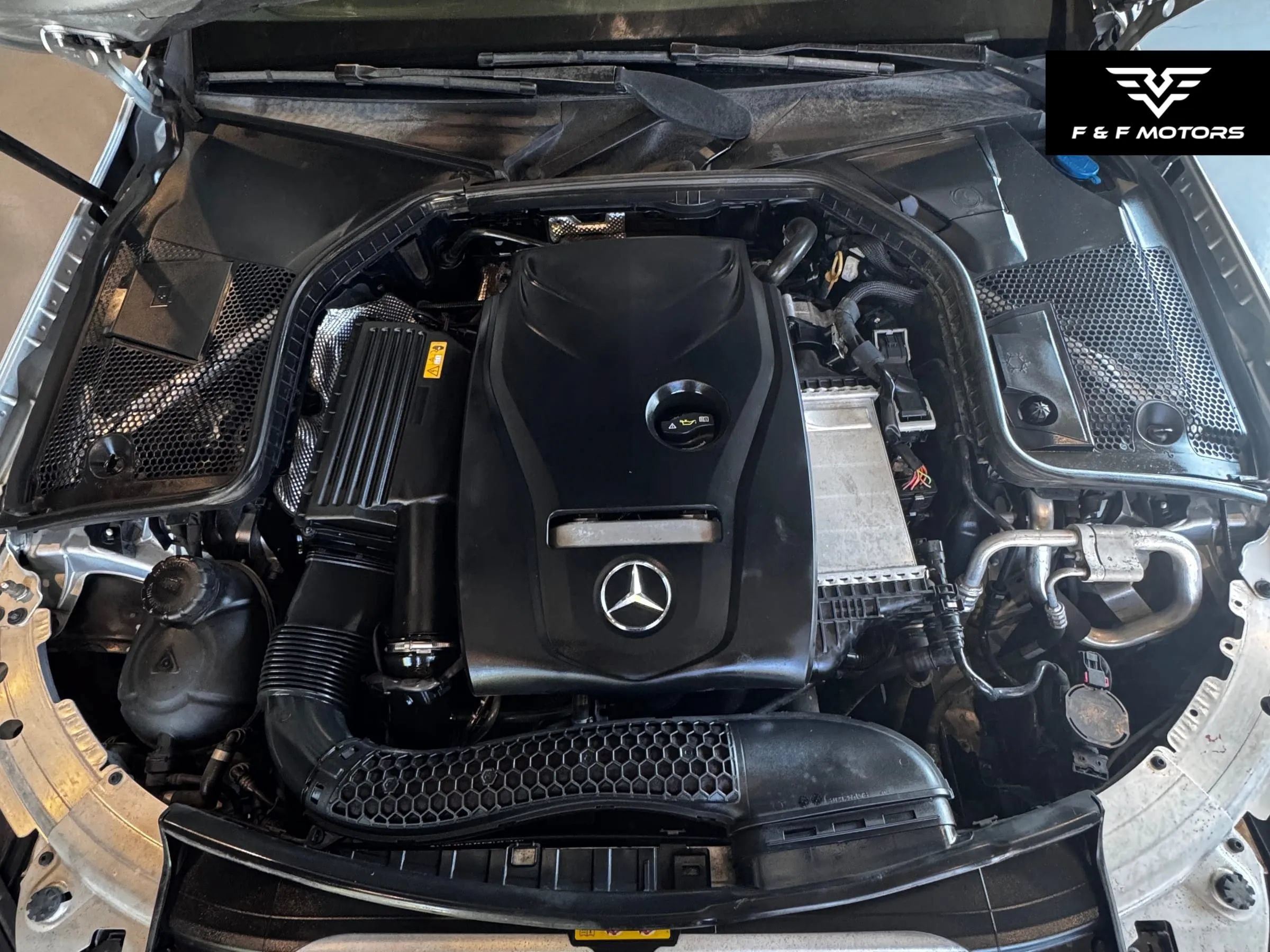 Used 2017 Mercedes-Benz C 300 Sedan image 13