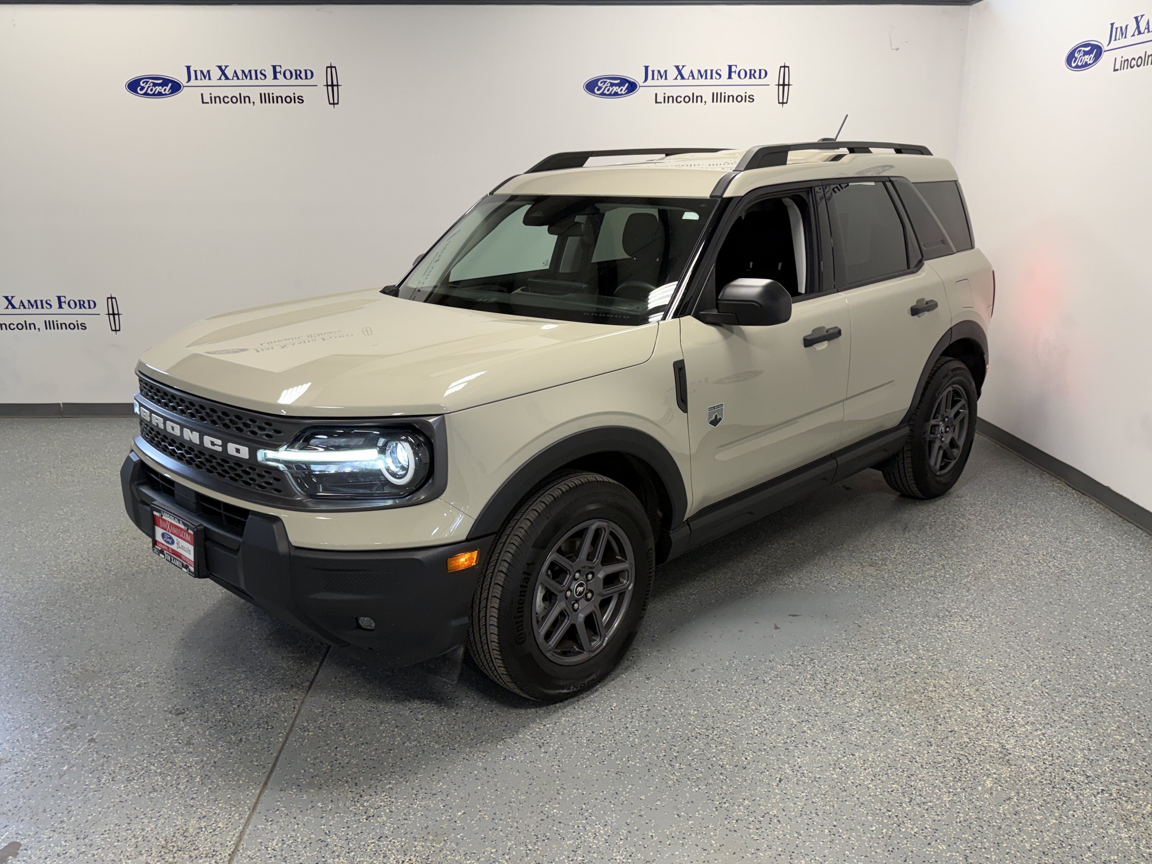 Used 2025 Ford Bronco Sport Big Bend w/ Convenience Package AWD/4WD image 3