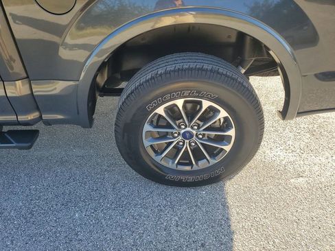 Used 2020 Ford F150 XLT w/ Equipment Group 302A Luxury image 19