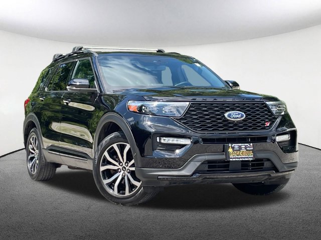 Used 2021 Ford Explorer ST w/ Equipment Group 401A AWD/4WD image 2